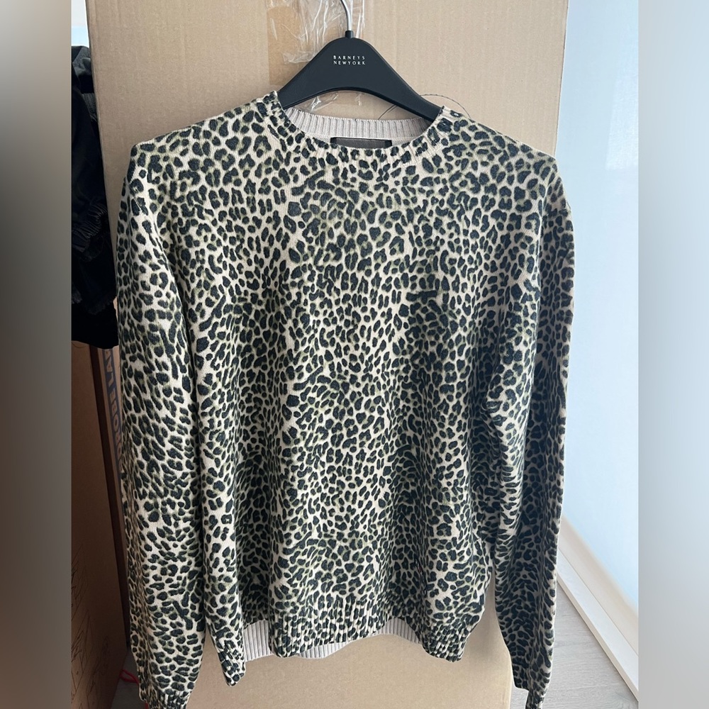 Limited edition Giambattista H&M cashmere sweater